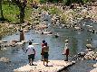 Habitantes del Lugar Pescando en el Rio Las Flores